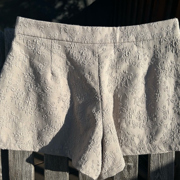 Free People Wide Leg, High Waisted, Taupe, Size 4  Bohemian Shorts - Picture 2 of 4